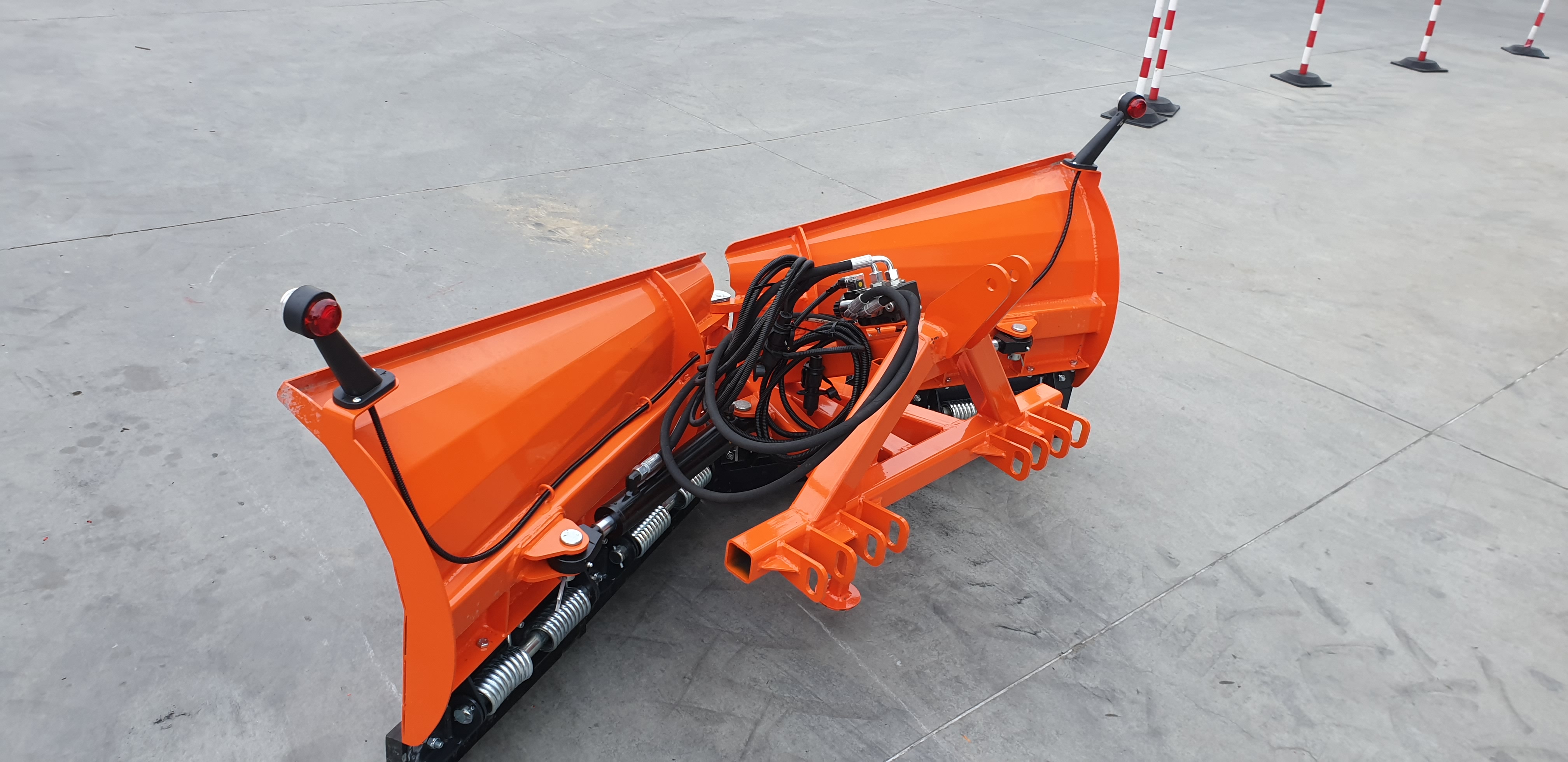 Sněhový pluh VARIO MINI 2000 mm – EURO + TUZ